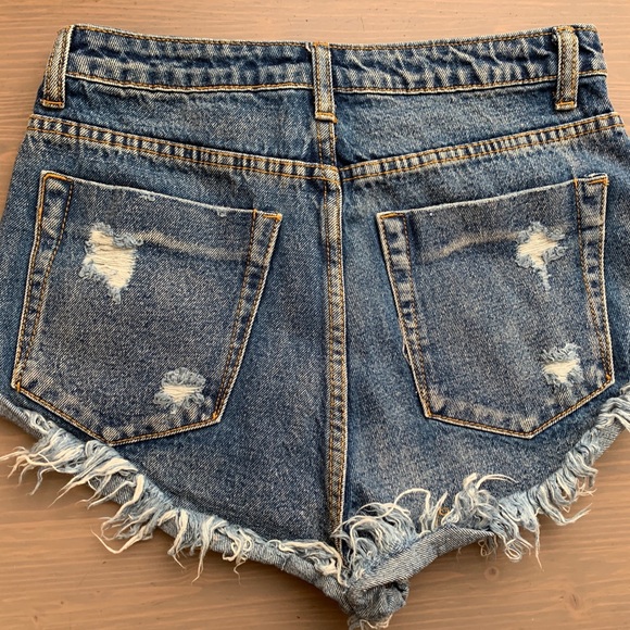 Ootdfash High Wasited Jean Shorts - Picture 2 of 5